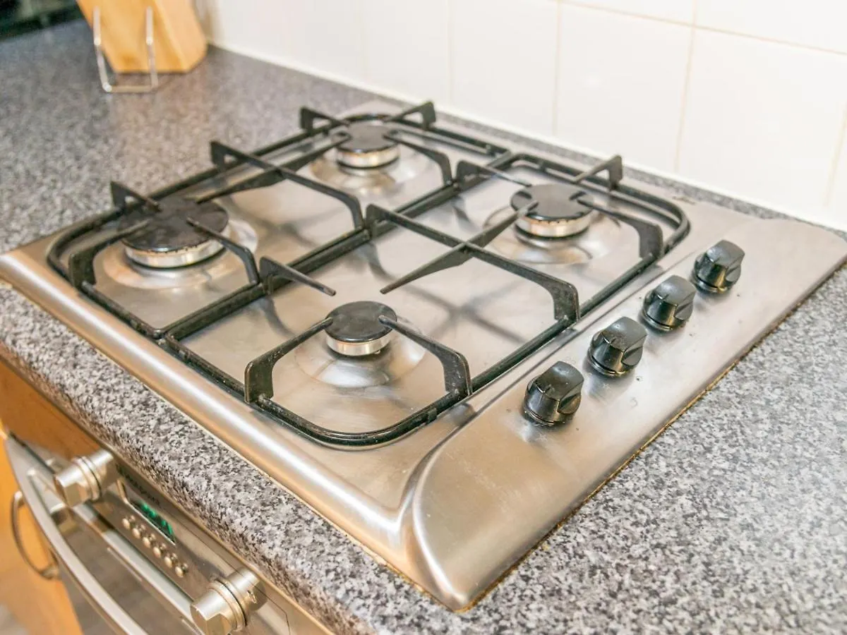 Pass The Keys Cozy Apartment With Private Balcony In Whitechapel London 0*,  United Kingdom