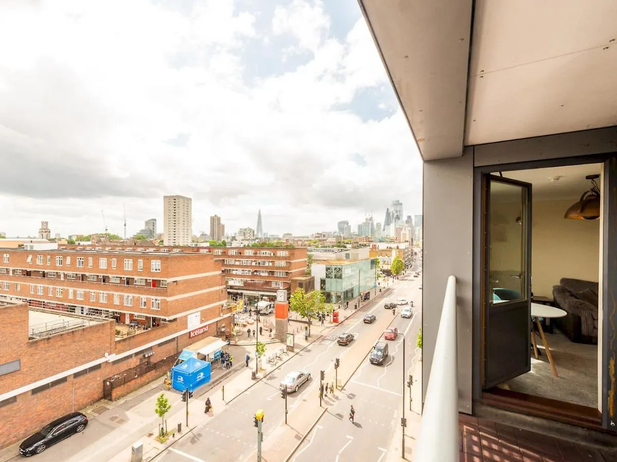 Pass The Keys Cozy Apartment With Private Balcony In Whitechapel London 0*,