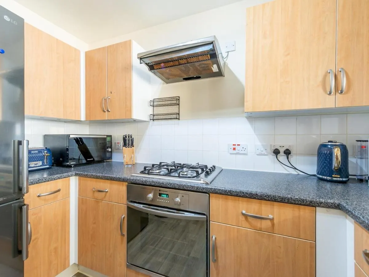 Pass The Keys Cozy Apartment With Private Balcony In Whitechapel London