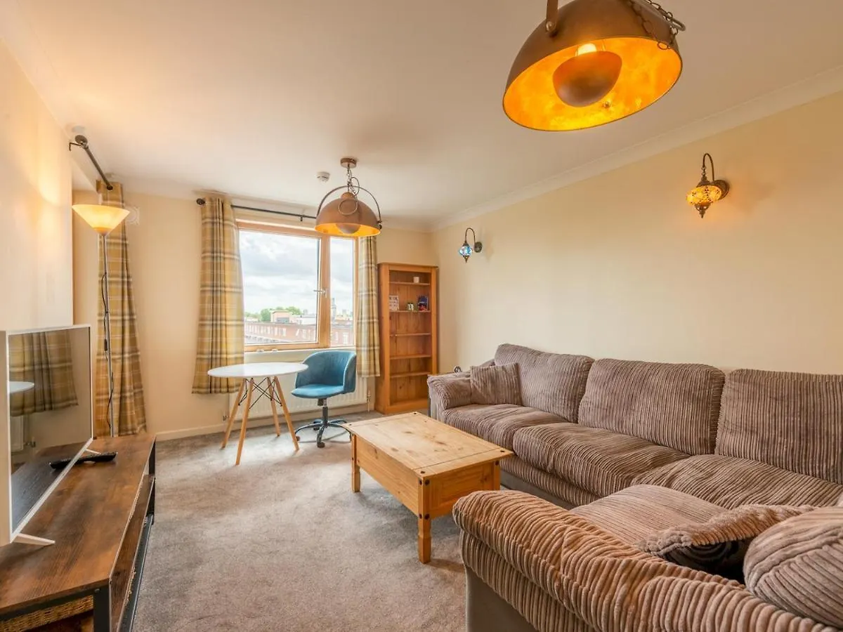 Pass The Keys Cozy Apartment With Private Balcony In Whitechapel London United Kingdom