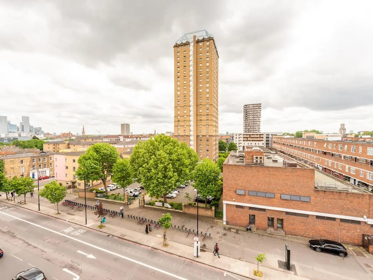 Pass The Keys Cozy Apartment With Private Balcony In Whitechapel London 0*,  United Kingdom